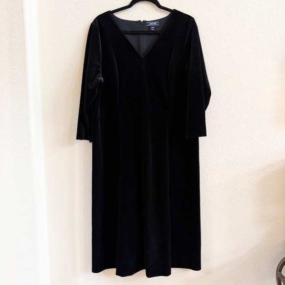 Lands End Womens Black Velvet V-Neck Fit Flare Dress 16W Holiday Formal - Picture 2 of 9